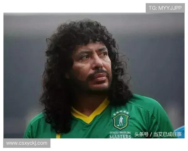 足球明星们的稀疏发型大揭秘你不知道的球场背后故事